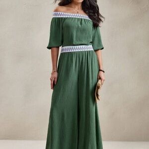 Green Off-Shoulder Maxi Dress